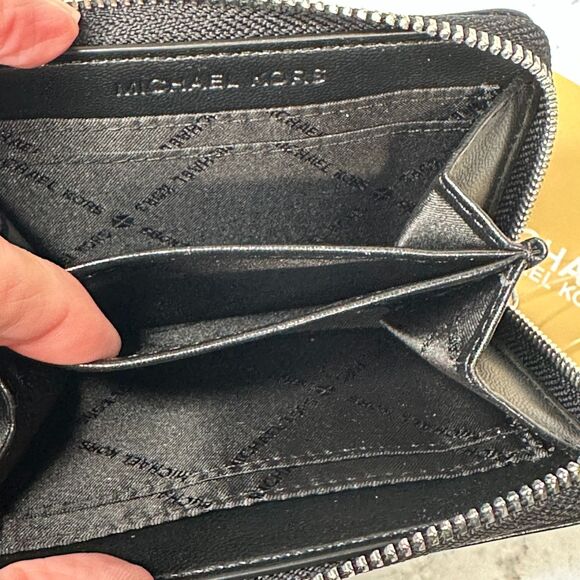 MICHAEL Michael Kors Jet Set Travel Quilted Card Case NWT - Picture 9 of 15